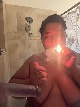 1n0nlythroat's Webcam Show