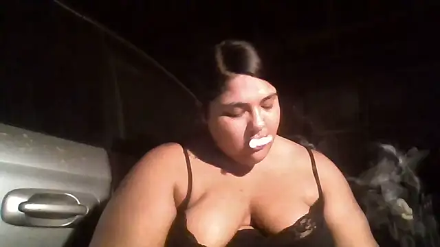عرض كام 1n0nlythroat
