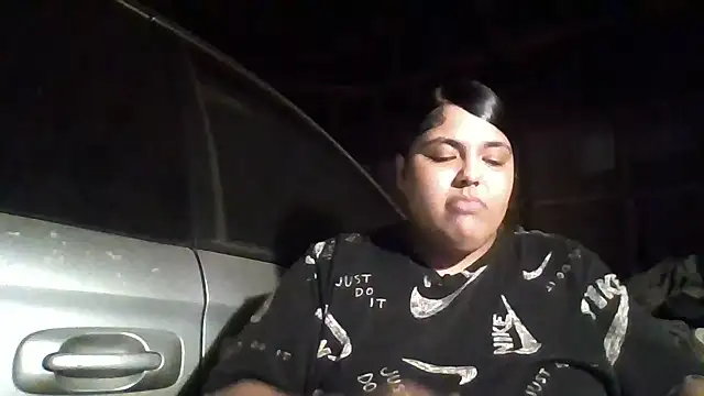 عرض كام 1n0nlythroat