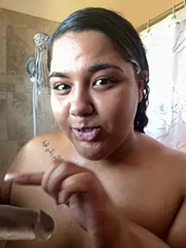 Chat XXX ao vivo de 1n0nlythroat