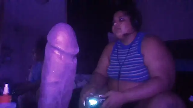 1n0nlythroat's Live XXX Chat