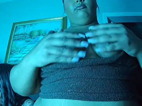 1n0nlythroat Webcamshow