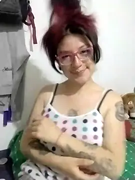 XXX chat uživo modela _Alaskamisa