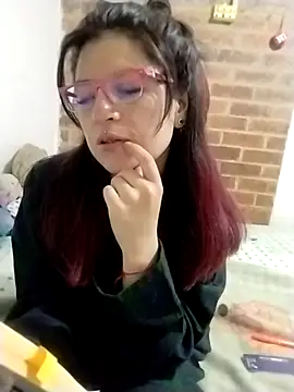 _Alaskamisa's Live XXX Chat