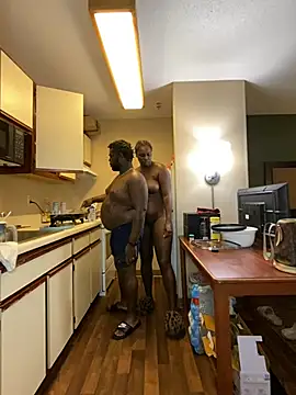 Tattedupdek's Webcam Show