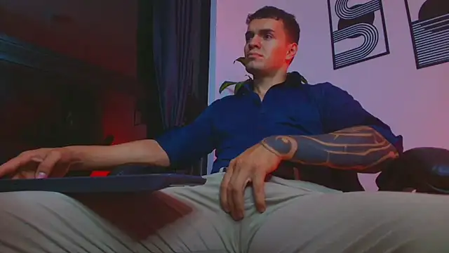 عرض كام ALPHA_DOMINUS_