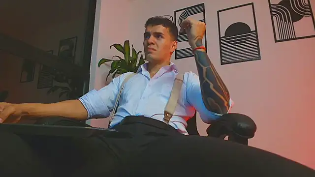 ALPHA_DOMINUS_ Show Webcam