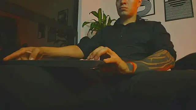 ALPHA_DOMINUS_ Webcam Show