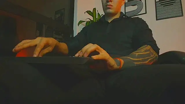 ALPHA_DOMINUS_ Webcamshow