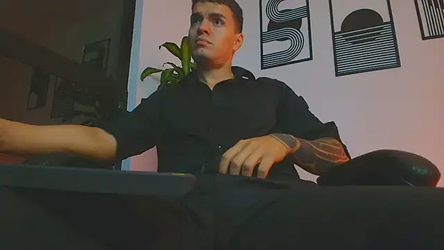 ALPHA_DOMINUS_'s Webcam Show
