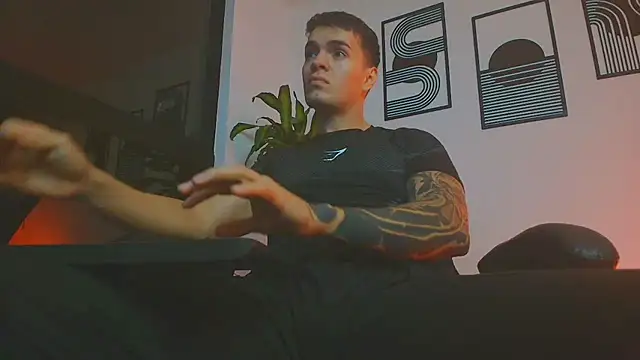 Pokazy przed kamerką – ALPHA_DOMINUS_