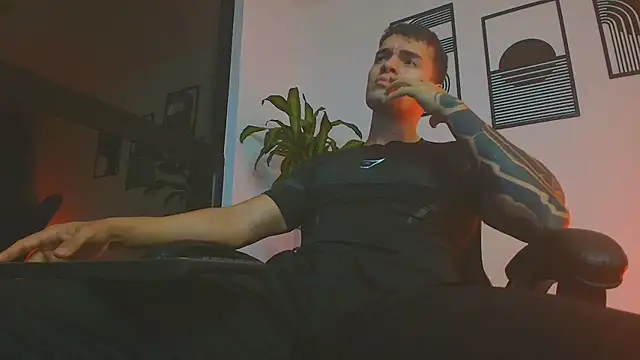 عرض كام ALPHA_DOMINUS_