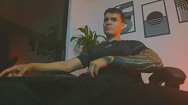ALPHA_DOMINUS_ Webcam Show