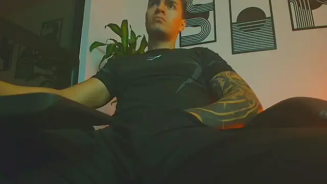 عرض كام ALPHA_DOMINUS_