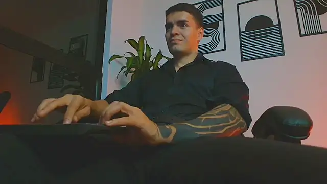 عرض كام ALPHA_DOMINUS_