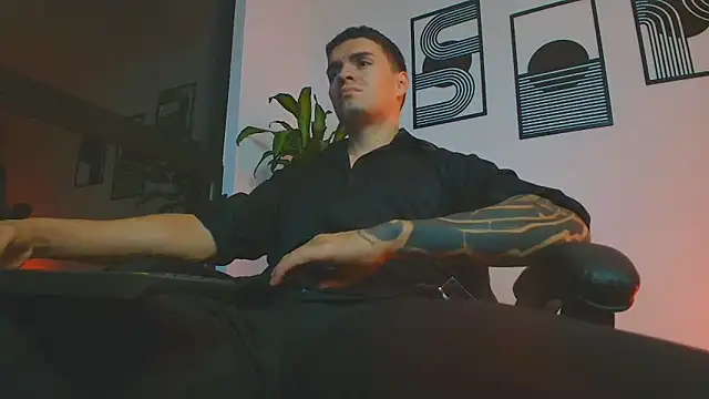 Webkamerová show ALPHA_DOMINUS_