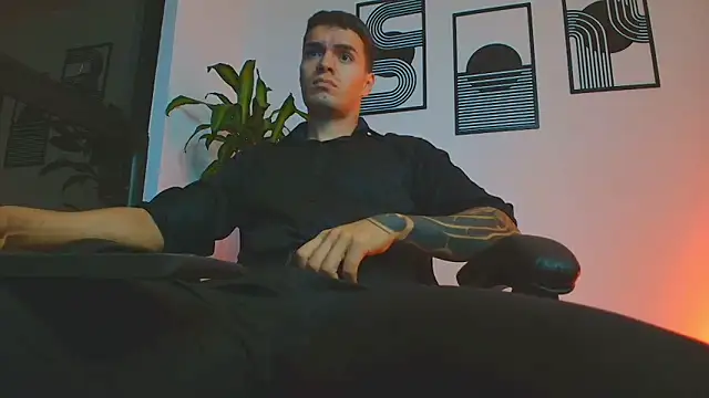 ALPHA_DOMINUS_ Webcam Show