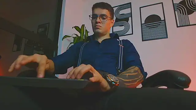 عرض كام ALPHA_DOMINUS_