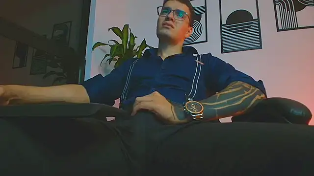 ALPHA_DOMINUS_ Adlı Modelin Web Kamerası Şovu