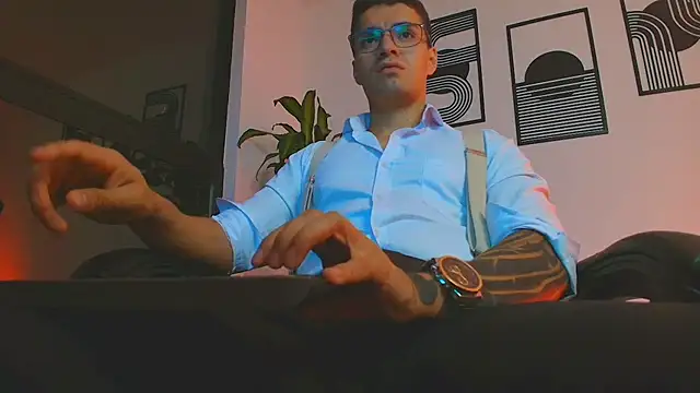 Show de ALPHA_DOMINUS_ na webcam