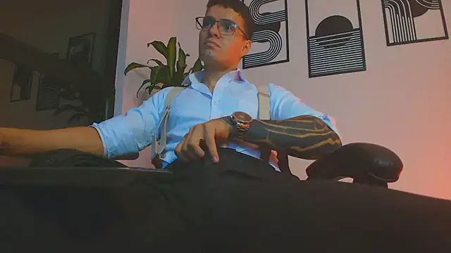 ALPHA_DOMINUS_ Show Webcam