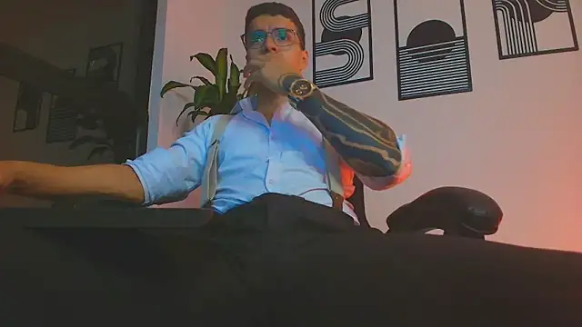 عرض كام ALPHA_DOMINUS_