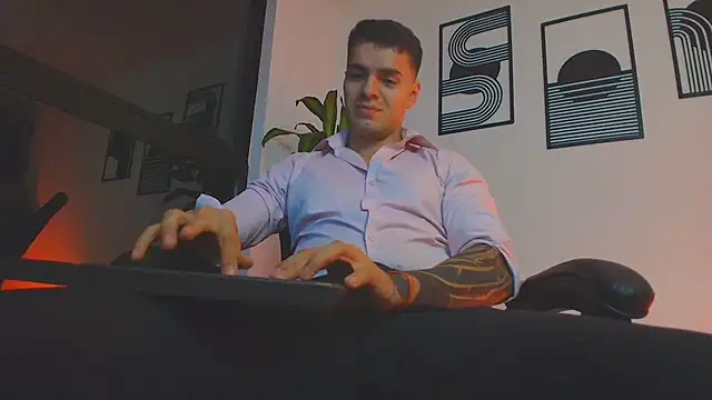ALPHA_DOMINUS_ Webcam-Show