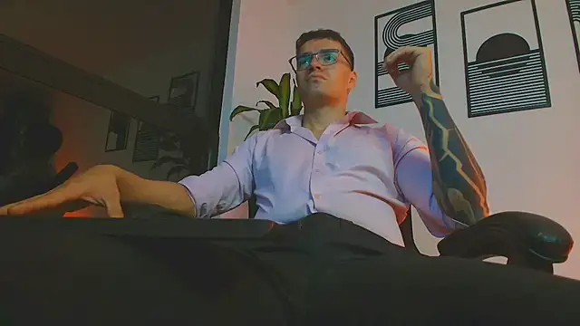 ALPHA_DOMINUS_'s Webcam Show