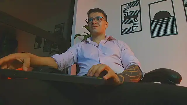 ALPHA_DOMINUS_ Webcam-Show