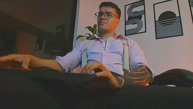 ALPHA_DOMINUS_'s Webcam Show