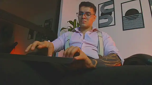 ALPHA_DOMINUS_ 웹캠 쇼