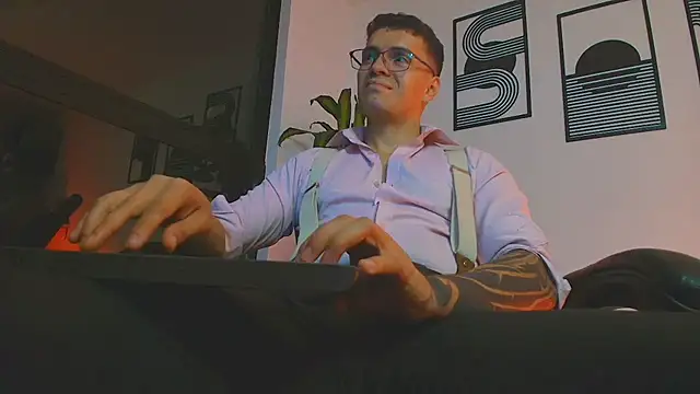 ALPHA_DOMINUS_ 网络视讯表演