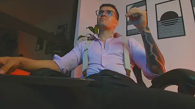 Webkamerová show ALPHA_DOMINUS_
