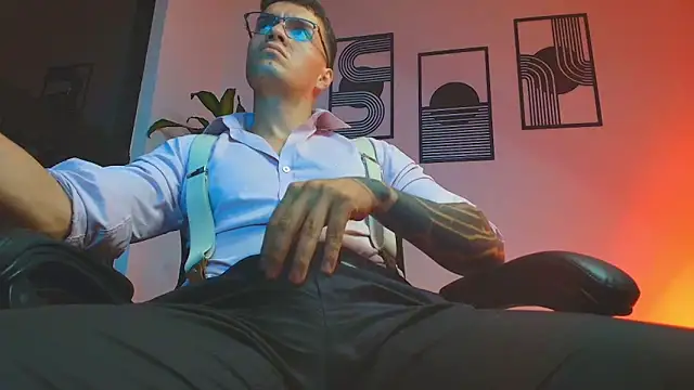 ALPHA_DOMINUS_ Webcam-Show