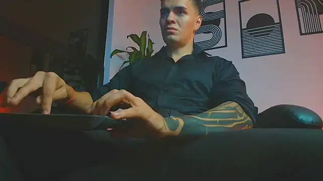 Show Webcam de ALPHA_DOMINUS_