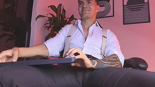 ALPHA_DOMINUS_ Webcam-Show