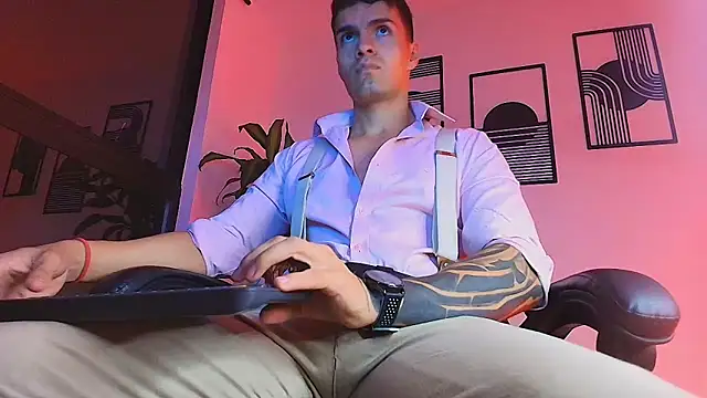 Pokazy przed kamerką – ALPHA_DOMINUS_