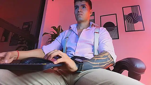 ALPHA_DOMINUS_ 网络视讯表演