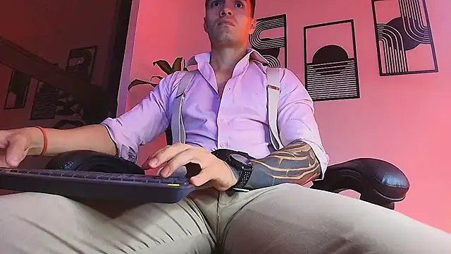 Webkamerová show ALPHA_DOMINUS_