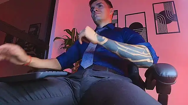 ALPHA_DOMINUS_ 웹캠 쇼