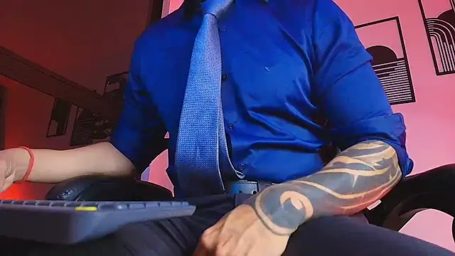عرض كام ALPHA_DOMINUS_