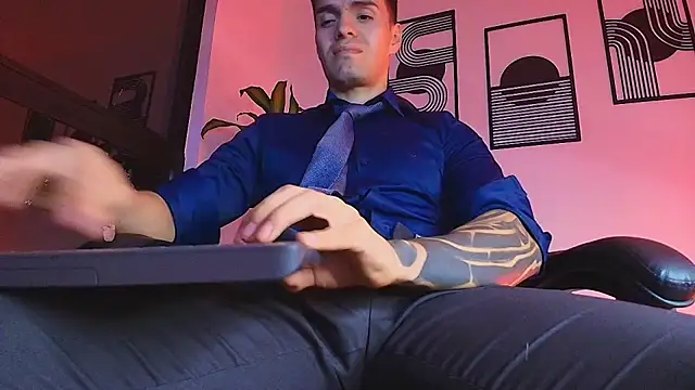 عرض كام ALPHA_DOMINUS_