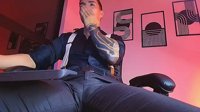 Webkamerová show ALPHA_DOMINUS_