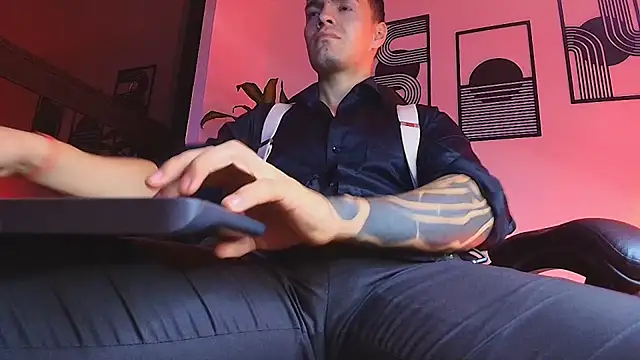ALPHA_DOMINUS_ Webcam-Show