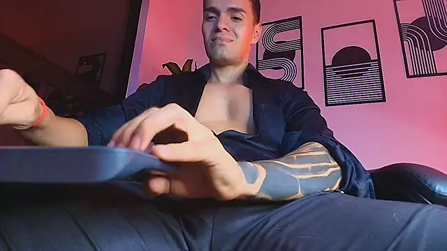 Webkamerová show ALPHA_DOMINUS_