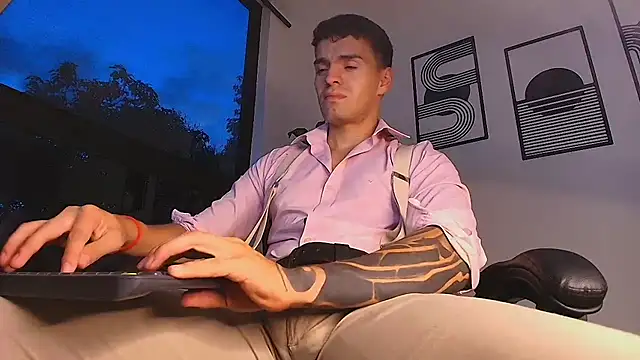 ALPHA_DOMINUS_'s Webcam Show