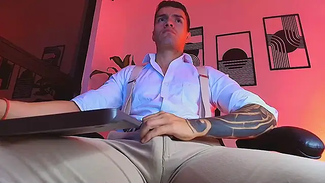 ALPHA_DOMINUS_ webcam show