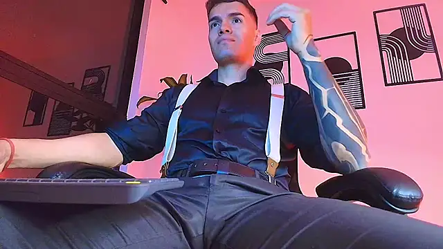 ALPHA_DOMINUS_ 웹캠 쇼