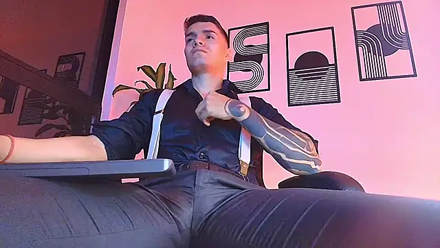 Pokazy przed kamerką – ALPHA_DOMINUS_