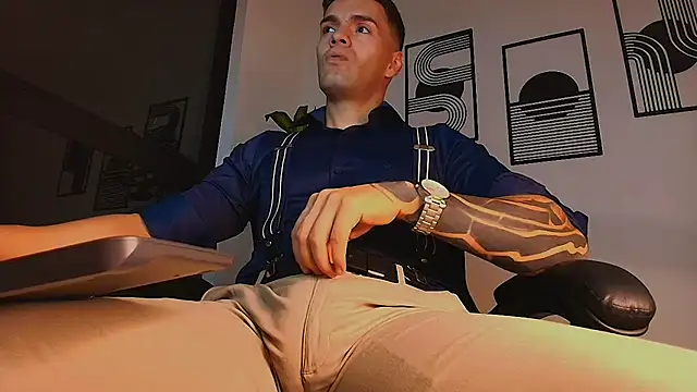 ALPHA_DOMINUS_ Adlı Modelin Web Kamerası Şovu
